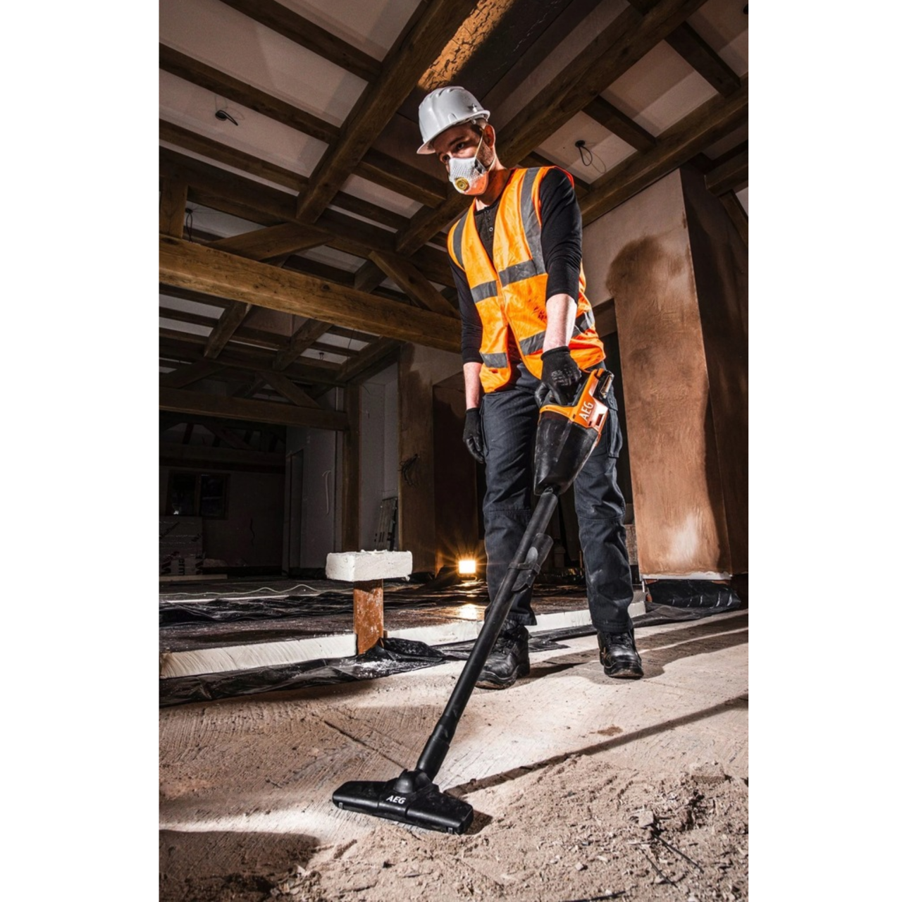 AEG Odkurzacz Akumulatorowy Warsztatowy BHSS18C-0 Akcesoria - obrazek 3