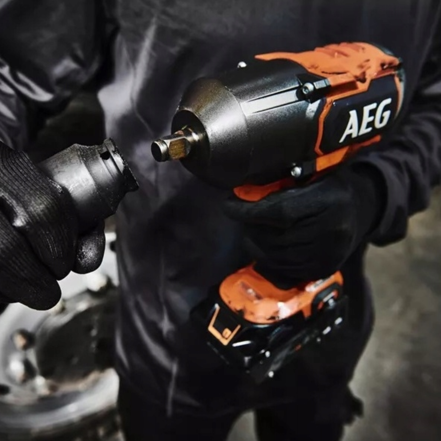 AEG KLUCZ UDAROWY AKUMULATOROWY BEZSZCZOTKOWY 18V 2000Nm BSS18HTF12BL-0 - obrazek 2