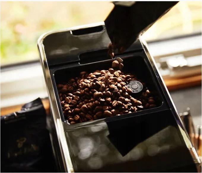 TCHIBO Ekspres Ciśnieniowy Esperto Caffe Srebrny - obrazek 8