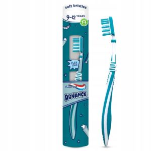 Aquafresh Advance Szczoteczka do zębów dla dzieci 9-12 lat miękka