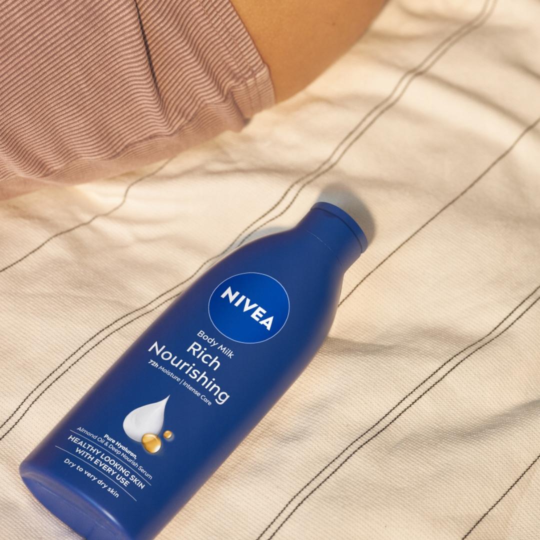 NIVEA Mleczko Odżywcze do ciała 400ml BODY - obrazek 4