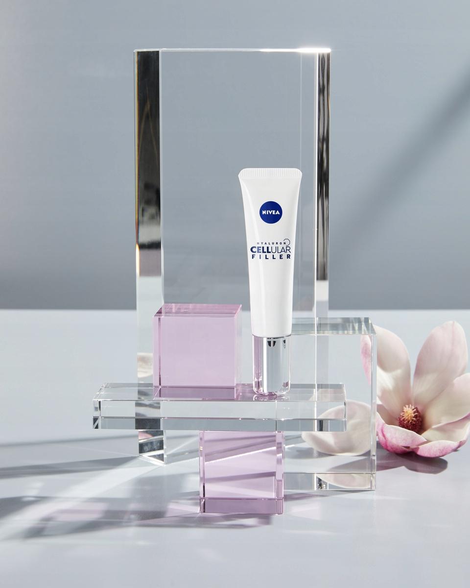 NIVEA Hyaluron Cellular Filler Przeciwzmarszczkowy krem pod oczy 15 ml - obrazek 3