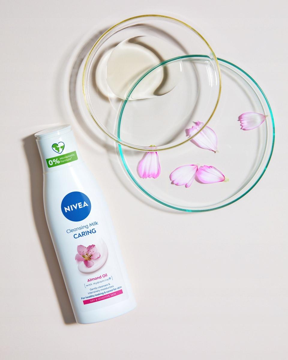 NIVEA ŁAGODNE MLECZKO OCZYSZCZAJĄCE CERA SUCHA I WRAŻLIWA 200 ml - obrazek 6