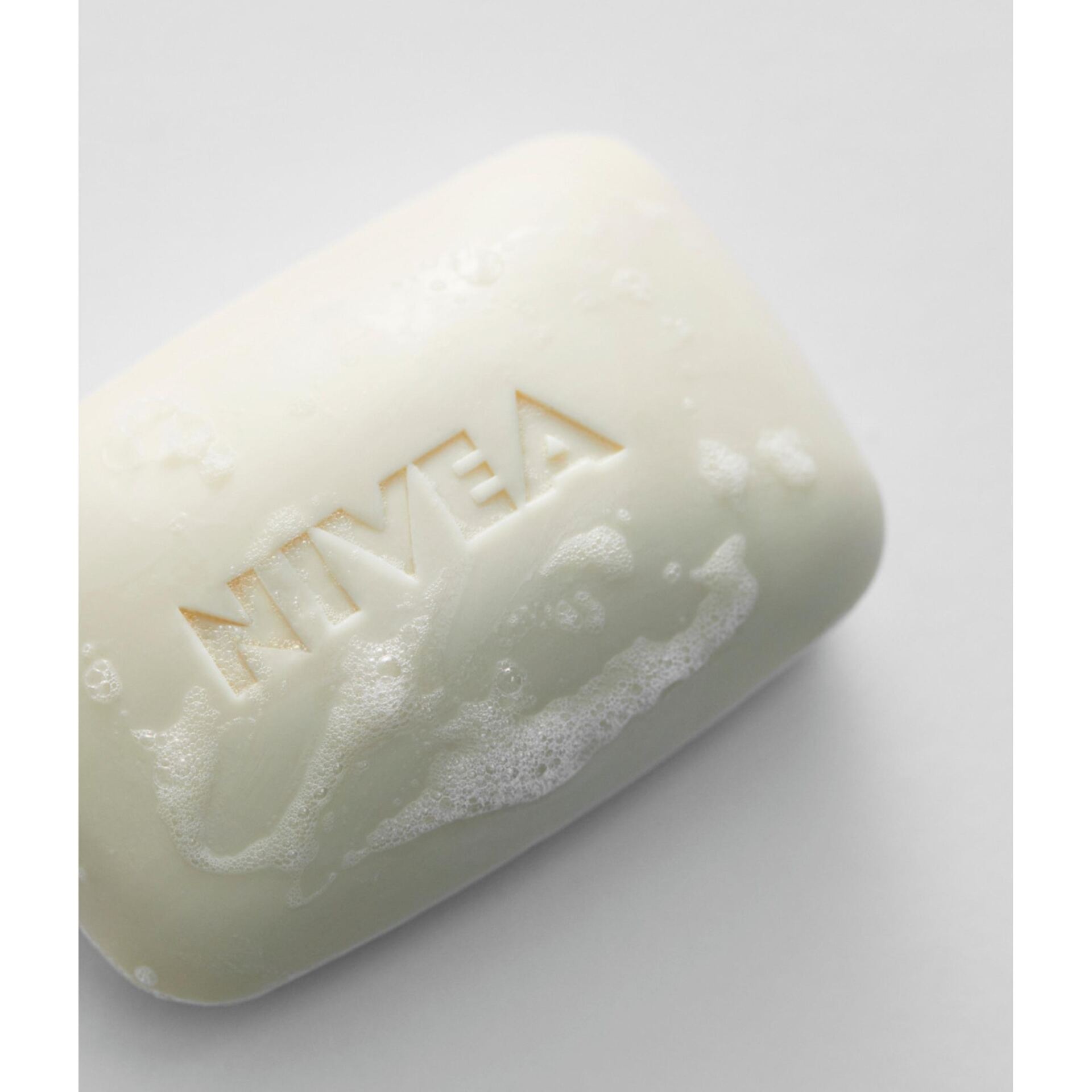 NIVEA Kremowe Mydło w kostce Creme Care 100 g - obrazek 10