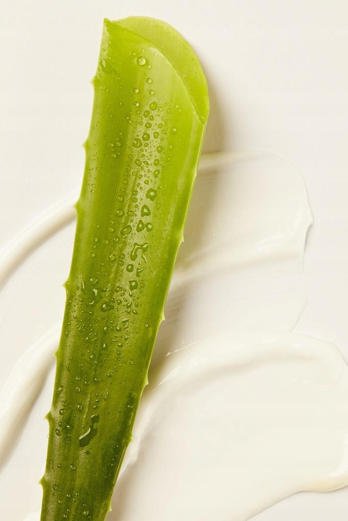 NIVEA Krem do rąk Refreshing Care SOOTHING CARE Aloes 75 ml - obrazek 3