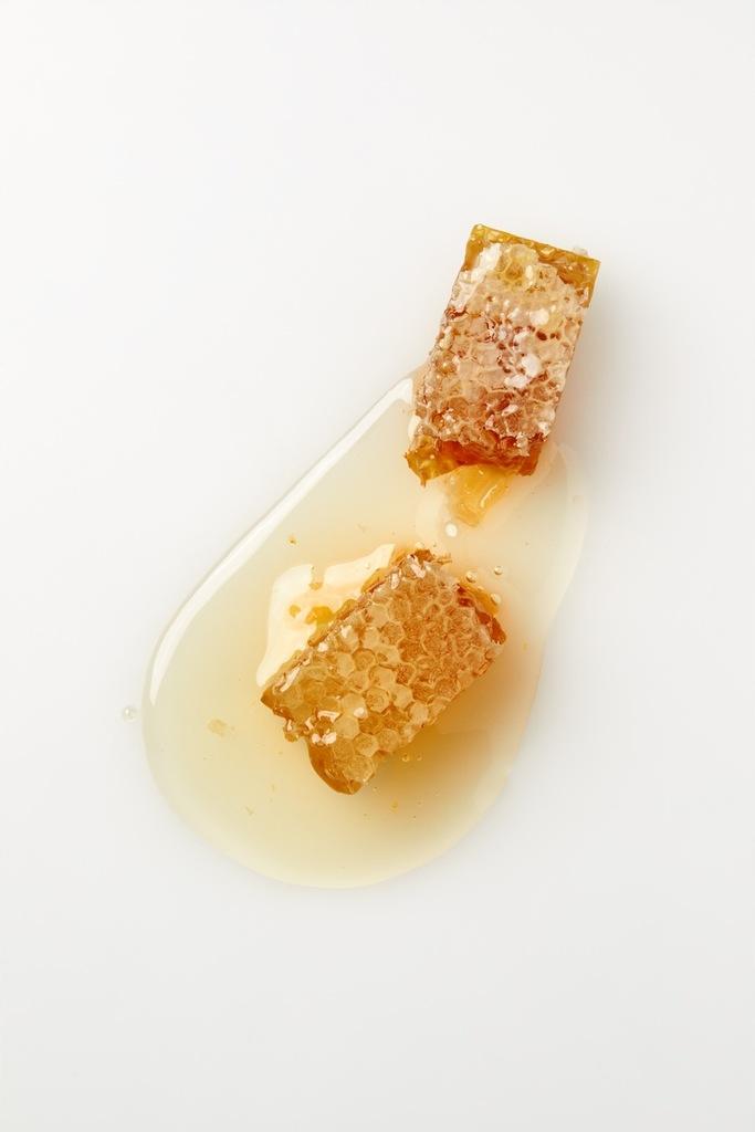 NIVEA Krem odżywczy do rąk Protecting Care 75ml - obrazek 3