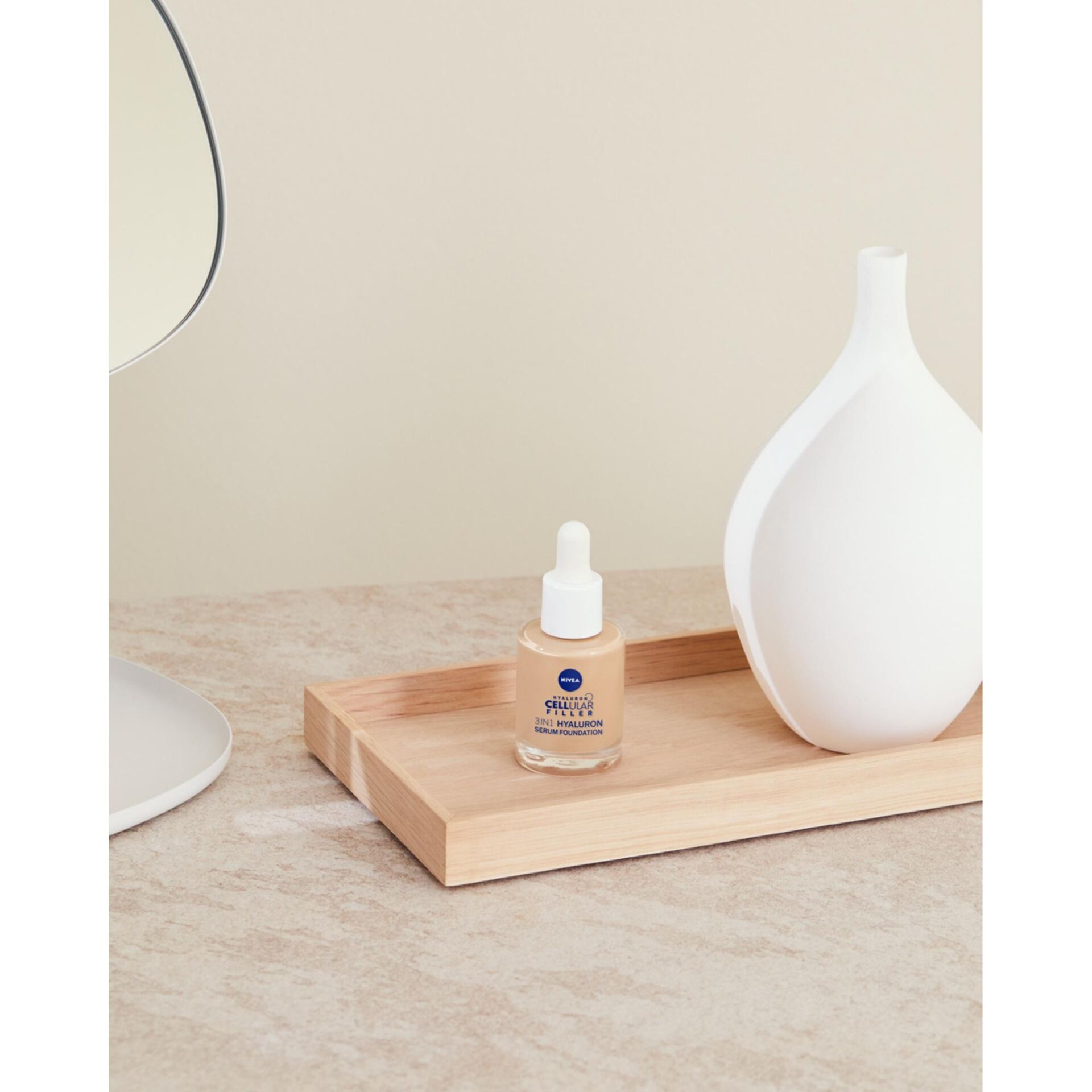 NIVEA HYALURON CELLULAR FILLER 3W1 SERUM-PODKŁAD kolor jasny, 30ml - obrazek 11