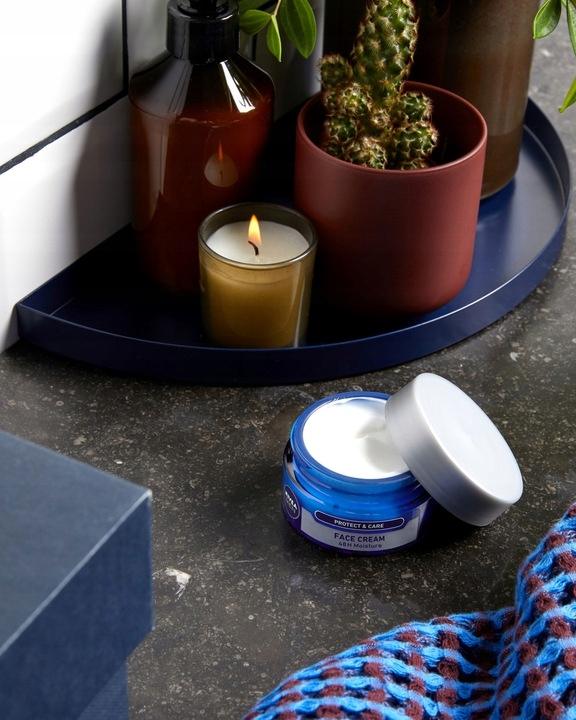 NIVEA MEN PROTECT & CARE KREM INTENSYWNIE NAWILŻAJĄCY 50 ml - obrazek 2