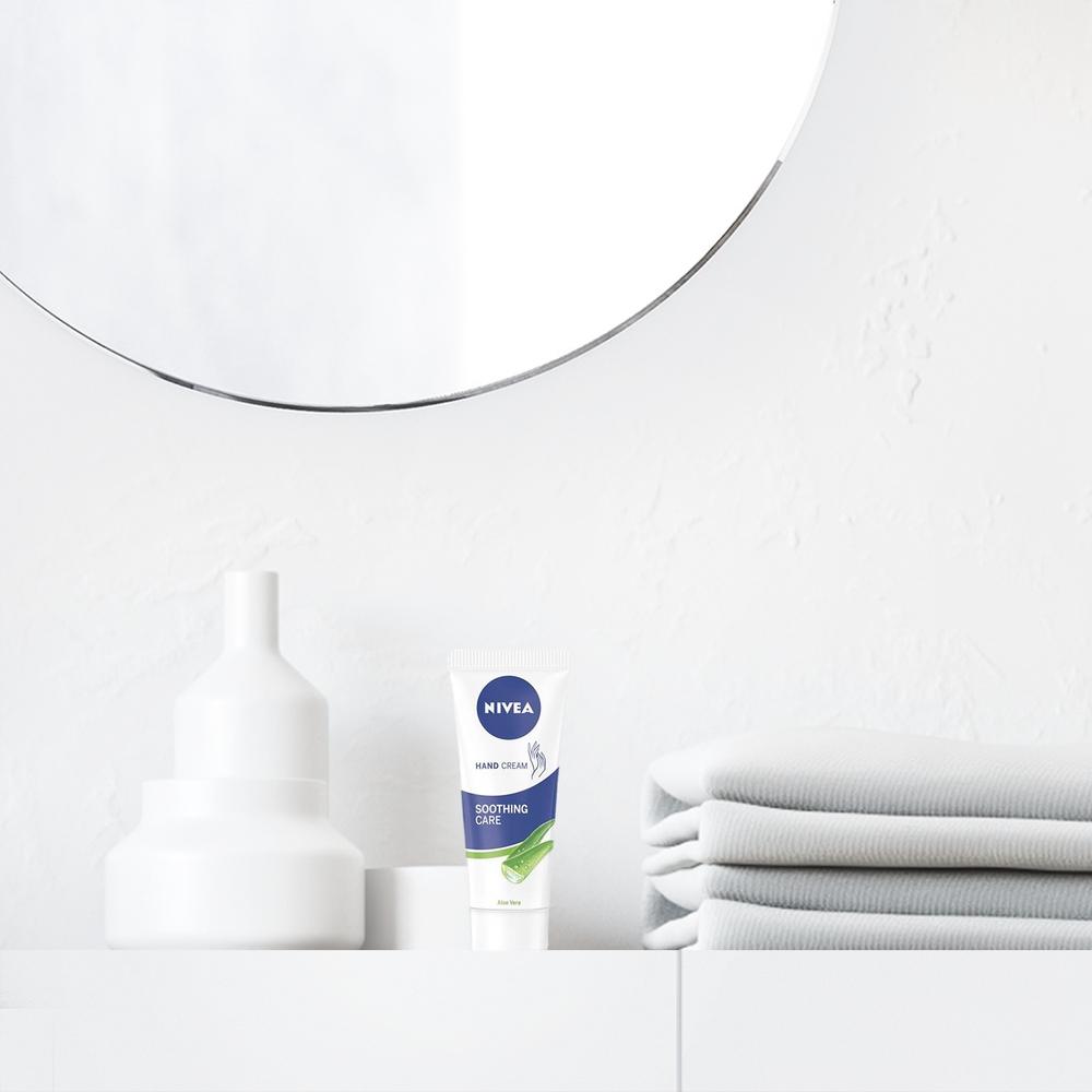 NIVEA Krem do rąk Refreshing Care SOOTHING CARE Aloes 75 ml - obrazek 8