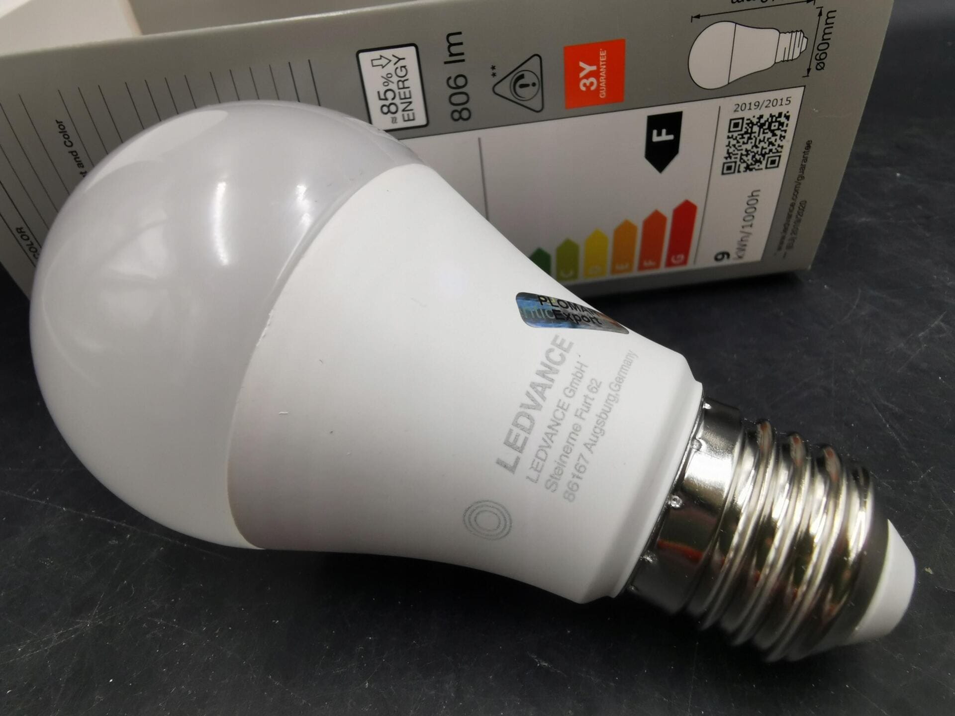 LEDVANCE Żarówka LED E27 A60 9W=60W RGB SMART+WIFI - obrazek 11